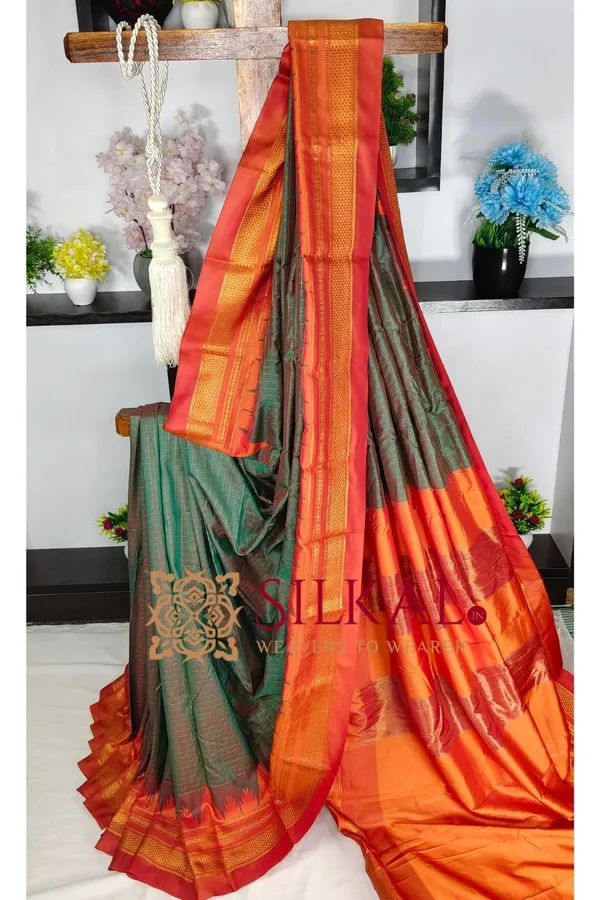 Ilkal_Temple_Chadaruga_Cotton_Silk_Saree_SKL03855