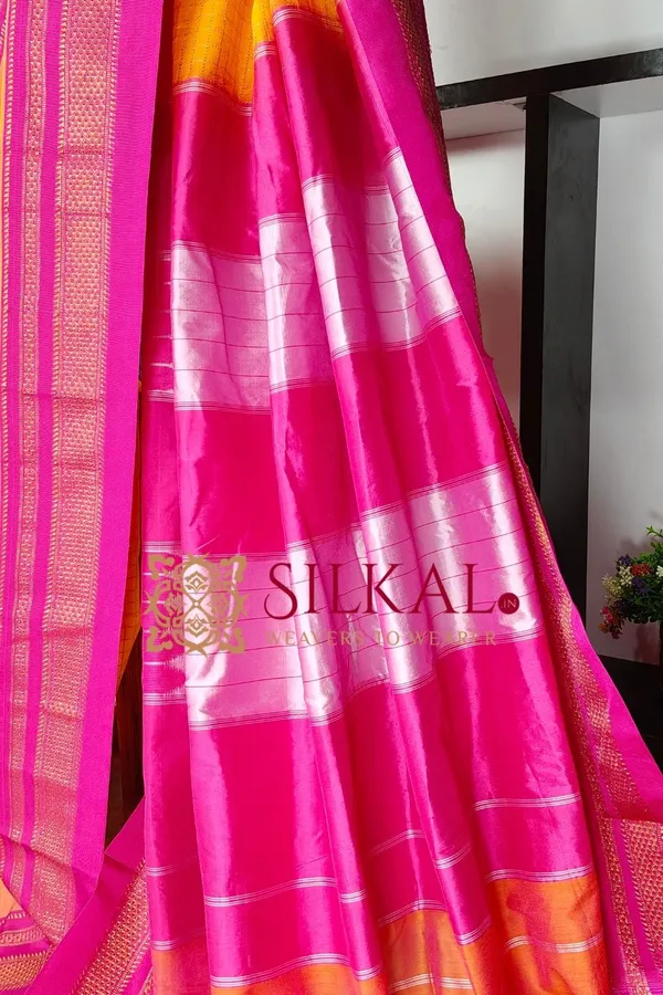 Ilkal_Temple_Chadaruga_Cotton_Silk_Saree_SKL03867