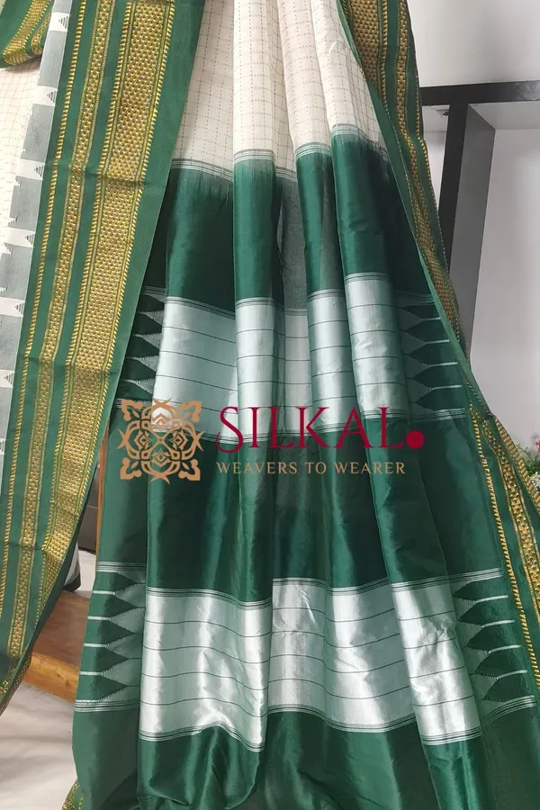 Ilkal_Temple_Chadaruga_Cotton_Silk_Saree_SKL03871
