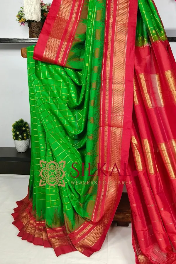 Ilkal_Teple_Butta_Cotton_Silk_Saree_SKL03822