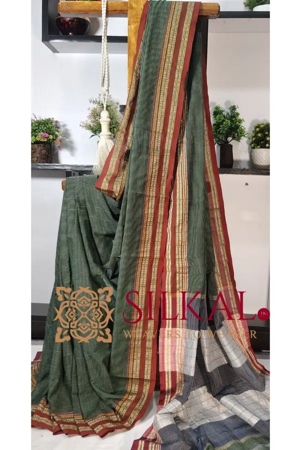 Ilkal_Viscose_Silk_Kaddi_Saree_with_Gomi_Border_SKL03387