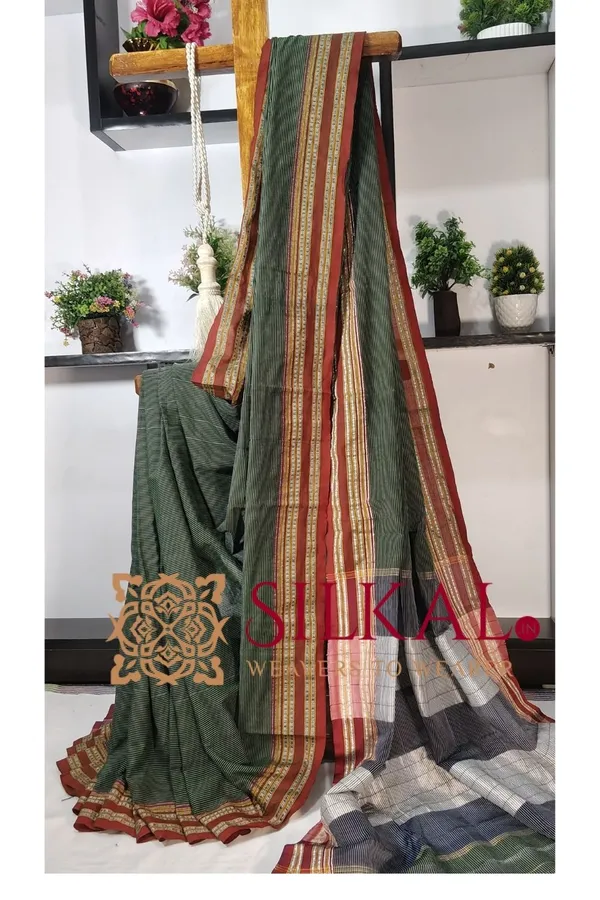 Ilkal_Viscose_Silk_Kaddi_Saree_with_Gomi_Border_SKL03387