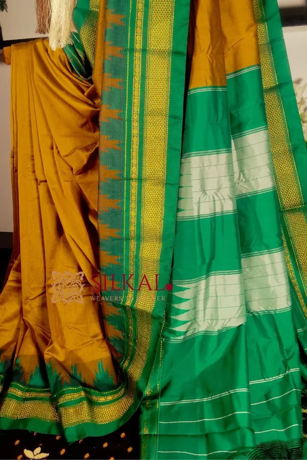 Ilkal_Cotton_Silk_Temple_Saree_Code-_SKL1788