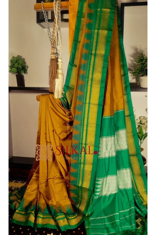 Ilkal_Cotton_Silk_Temple_Saree_Code-_SKL1788