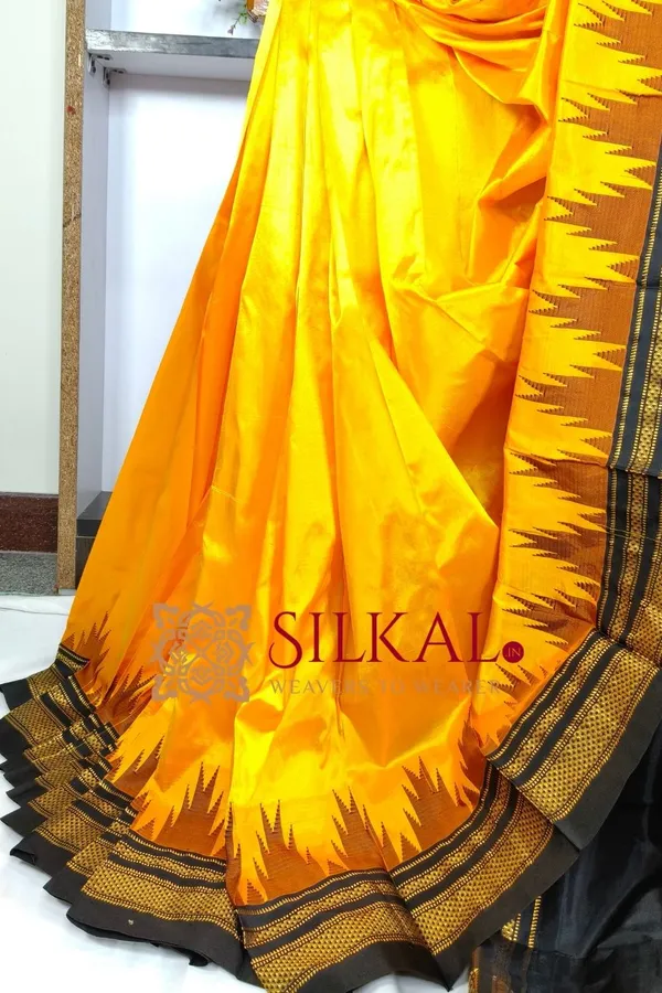 Ilkal__pure_silk_temple_plain_saree_SKL03752