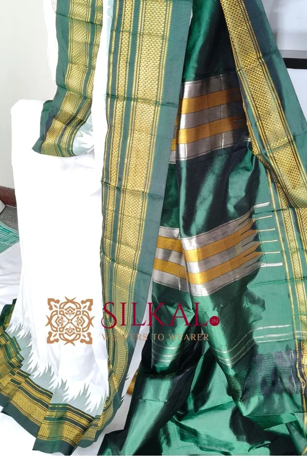 Ilkal__pure_silk_temple_plain_saree_SKL03756