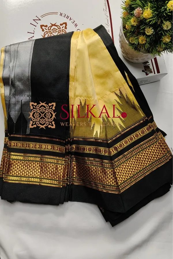 Ilkal__pure_silk_temple_plain_saree_SKL03759
