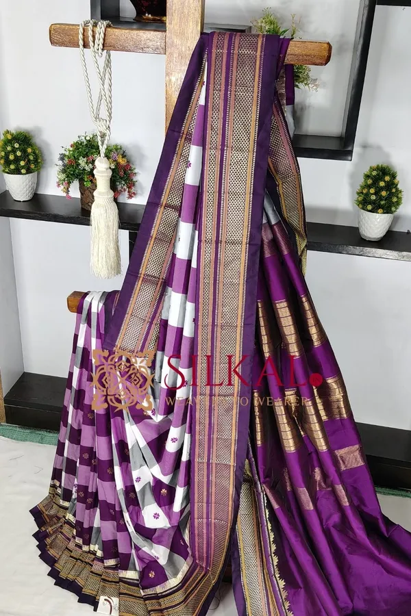 Ilkal_semi_silk_checks_butta_saree_SKL03500