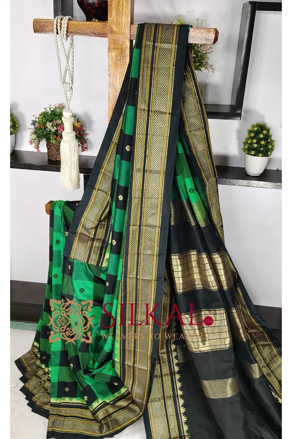Ilkal_semi_silk_checks_butta_saree_SKL03501