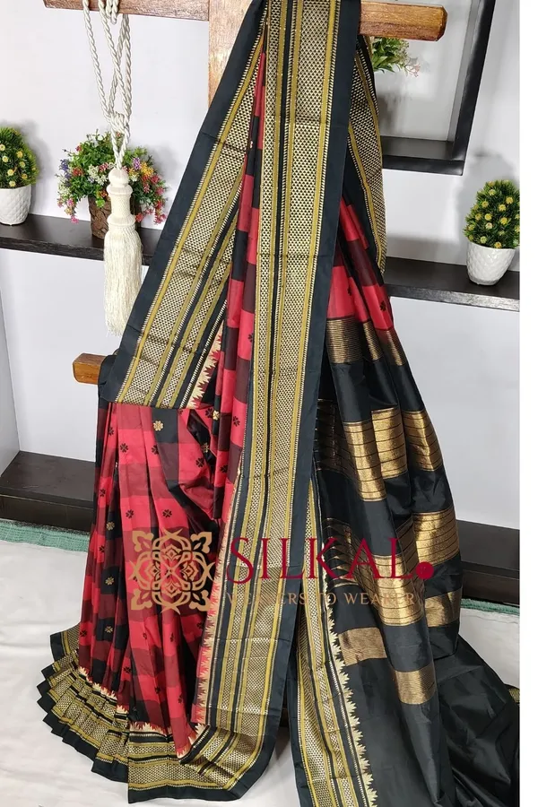 Ilkal_semi_silk_checks_butta_saree_SKL03502
