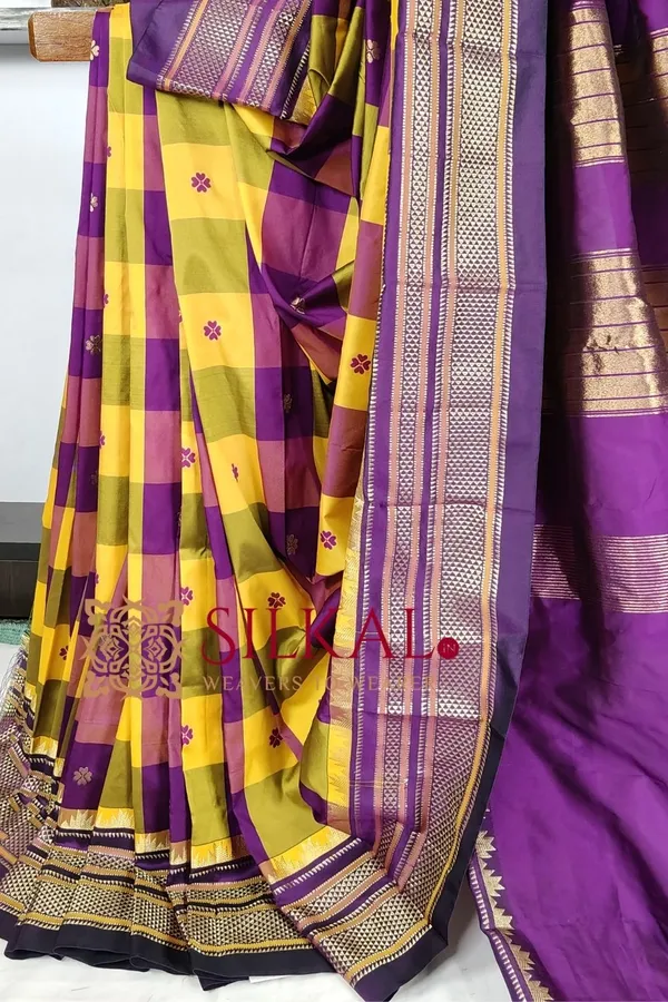 Ilkal_semi_silk_checks_butta_saree_SKL03503