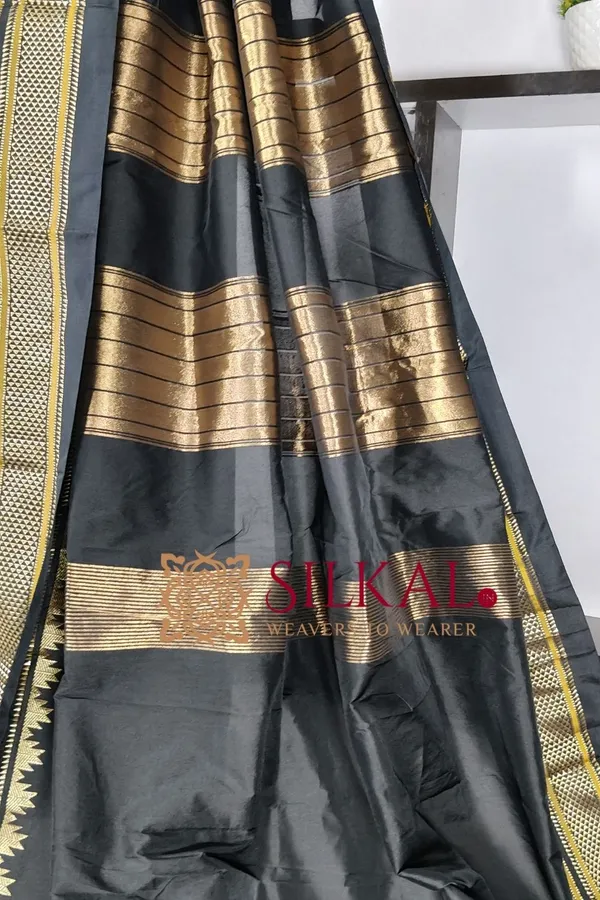 Ilkal_semi_silk_checks_butta_saree_SKL03504