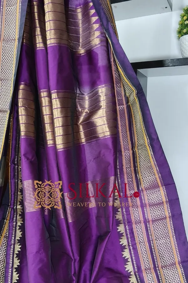 Ilkal_semi_silk_checks_butta_saree_SKL03505