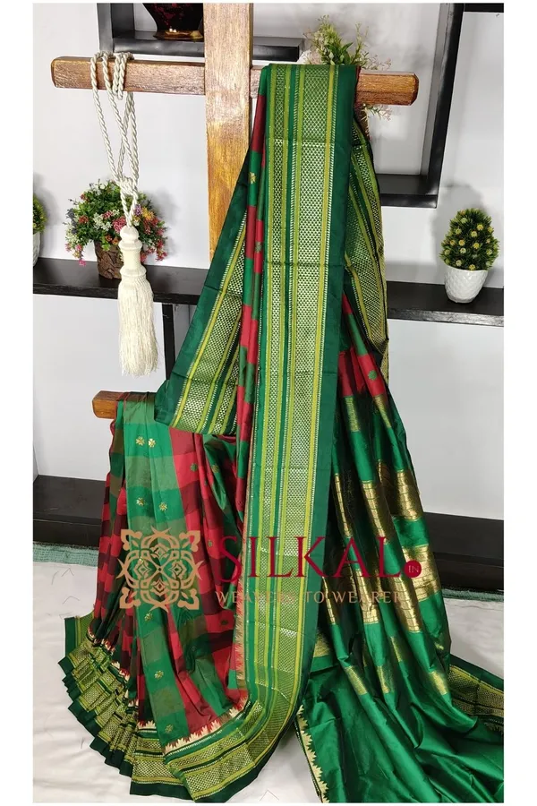 Ilkal_semi_silk_checks_butta_saree_SKL03506