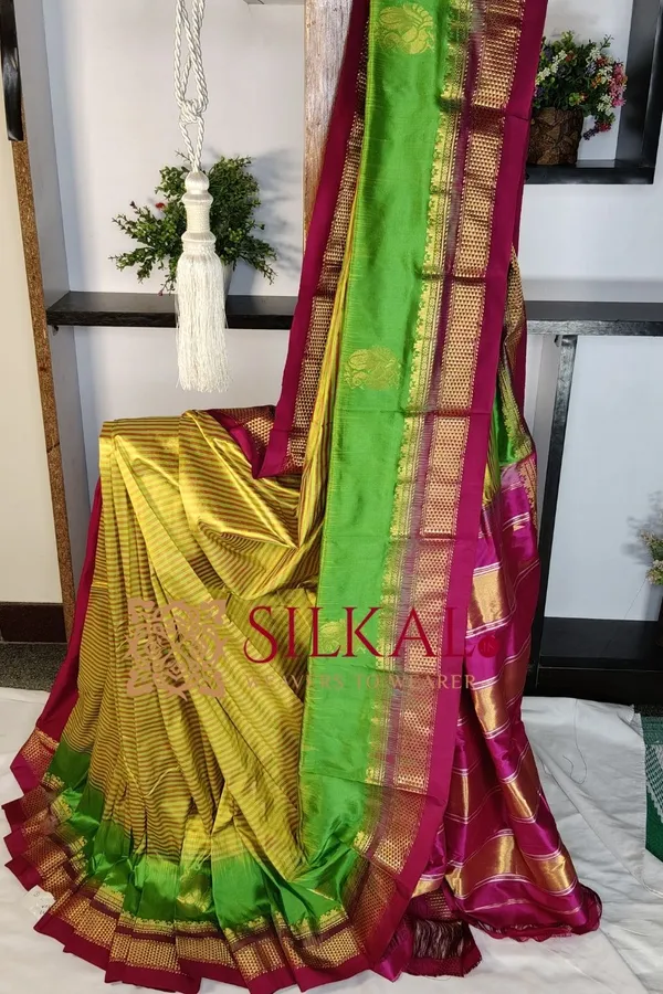 Ilkal_strip__butta_pure_silk_saree_SKL03719