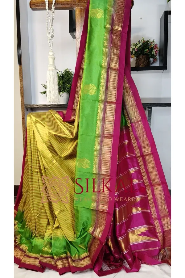 Ilkal_strip__butta_pure_silk_saree_SKL03719
