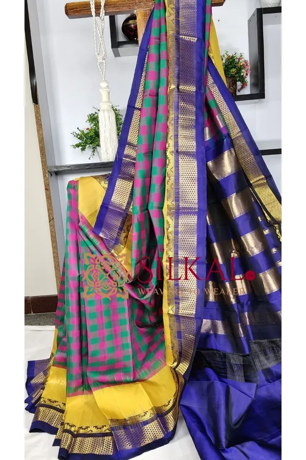Ilkal_strip_butta_pure_silk_saree_SKL03721