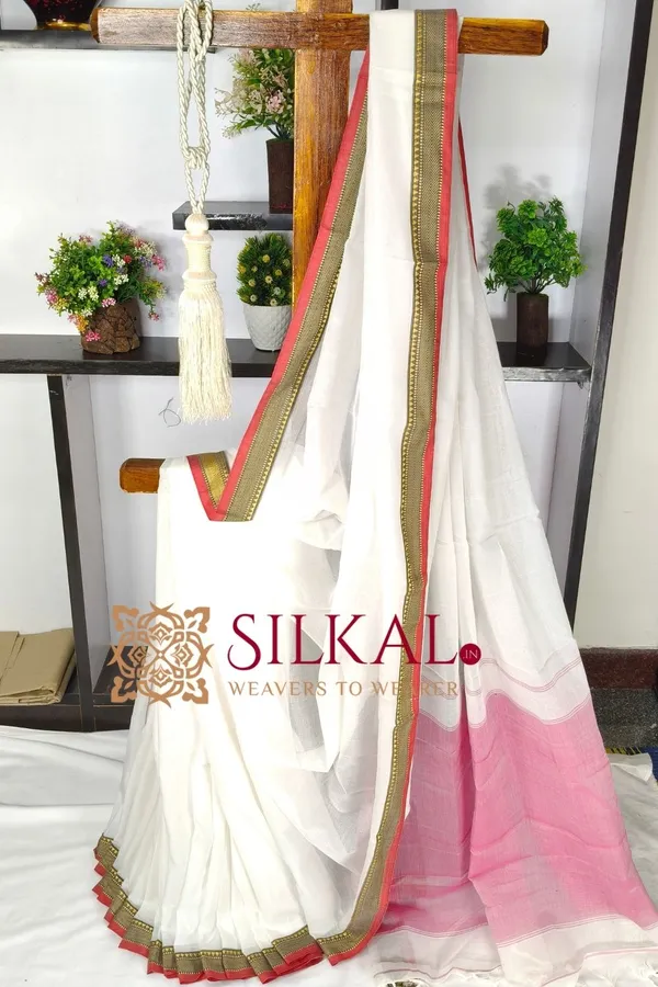 Narayan_Peth_Plain_Cotton_Saree_With_Patti_Pallu_SKL03583