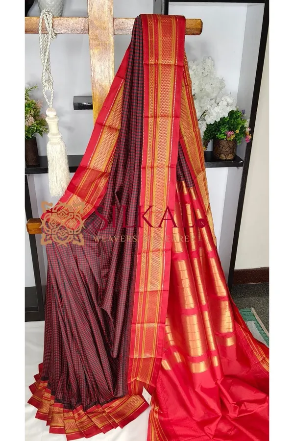 Ilkal_Small_Check_Cotton_Silk_Saree_SKL04012
