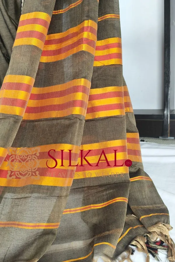 Narayan_Peth_Plain_Cotton_Saree_With_Patti_Pallu_Saree_Code-_SKL03271