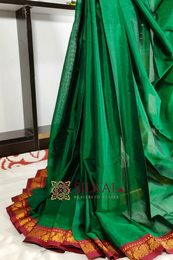 Narayan_Peth_Plain_Cotton_Saree_With_Patti_Pallu_Saree_Code-_SKL3113