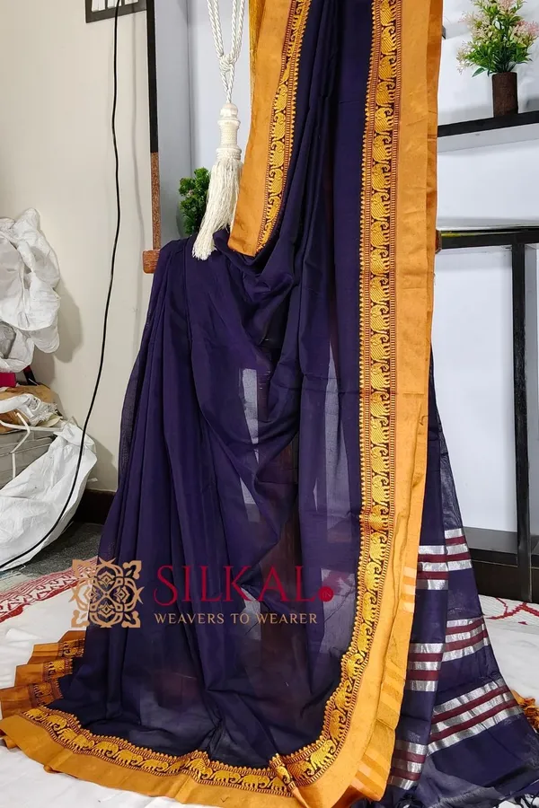 Narayan_Peth_Plain_Cotton_Saree_With_Patti_Pallu_Saree_Code-_SKL3117
