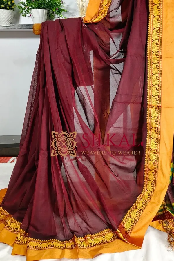 Narayan_Peth_Plain_Cotton_Saree_With_Patti_Pallu_Saree_Code-_SKL3118