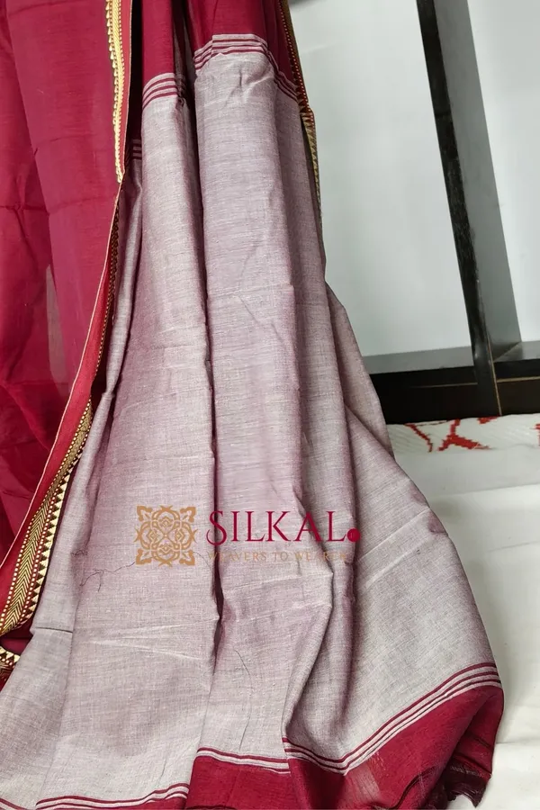 Narayan_Peth_Plain_Cotton_Saree_With_Patti_Pallu_Saree_Code-_SKL3119