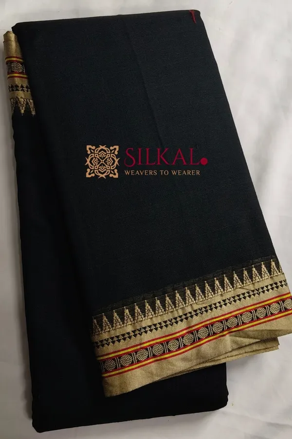 Narayan_Peth_Plain_Cotton_Saree_With_Patti_Pallu_Saree_Code-_SKL3124