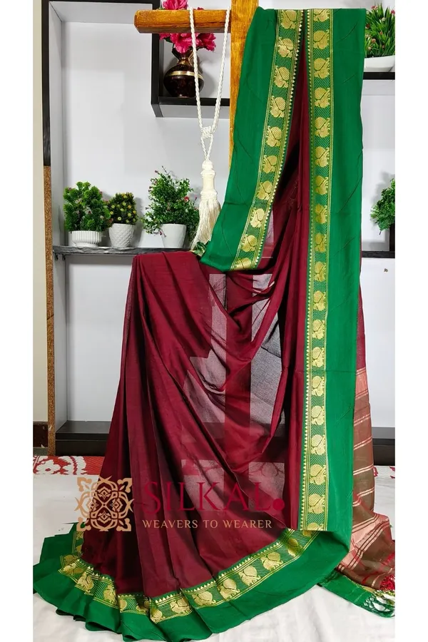 Narayan_Peth_Plain_Cotton_Saree_With_Patti_Pallu_Saree_Code-_SKL3132