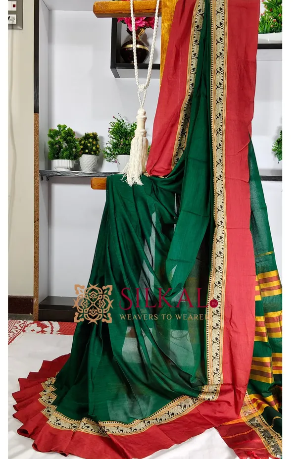 Narayan_Peth_Plain_Cotton_Saree_With_Patti_Pallu_Saree_Code-_SKL3139