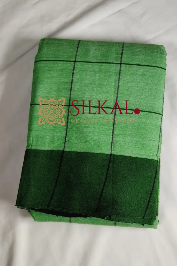 Patteda_Anchu_Checks_With_Plain_Border_Saree_Code-_SKL03301