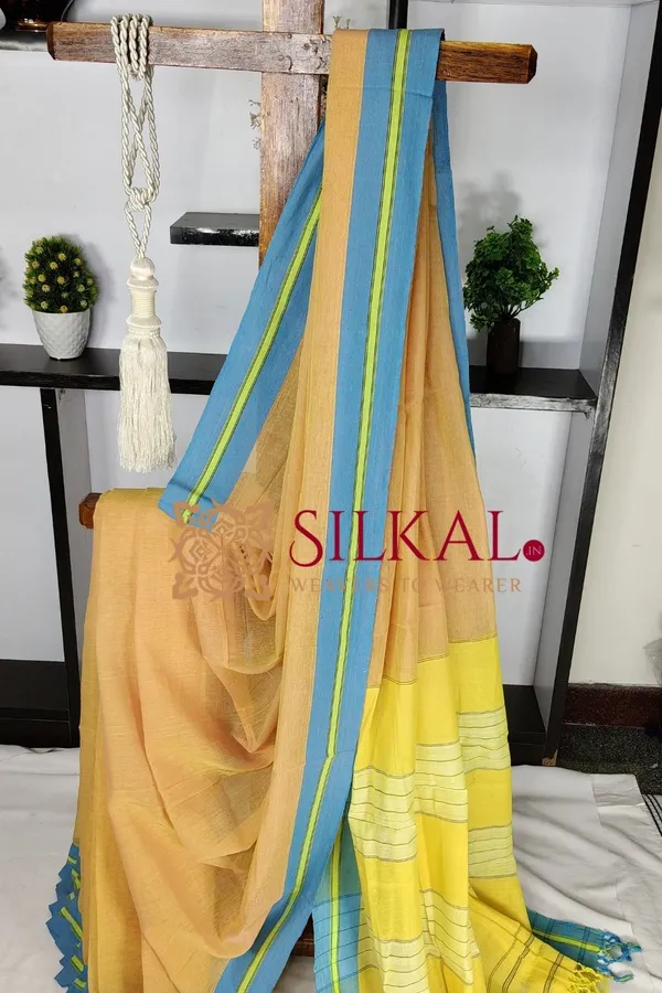 Patteda_Anchu_Plain_Design_With_Plain_Border_Saree_Code-_SKL03559