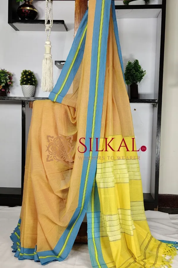 Patteda_Anchu_Plain_Design_With_Plain_Border_Saree_Code-_SKL03559