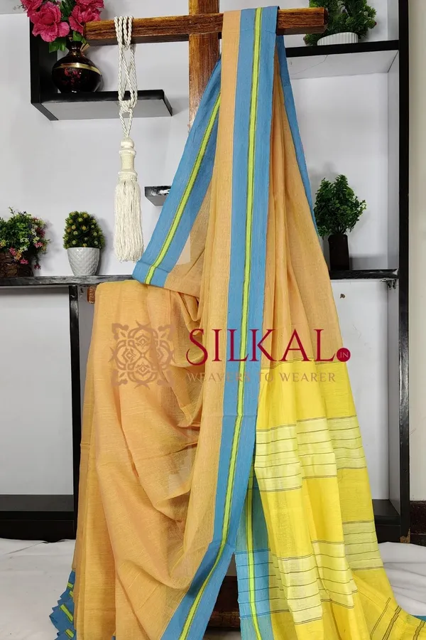 Patteda_Anchu_Plain_Design_With_Plain_Border_Saree_Code-_SKL03559