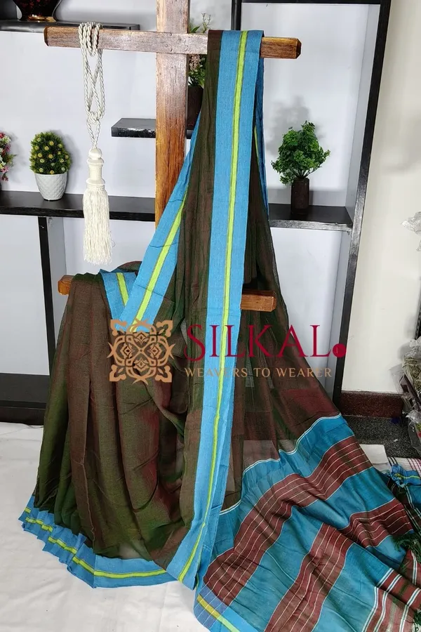 Patteda_Anchu_Plain_Design_With_Plain_Border_Saree_Code-_SKL03560