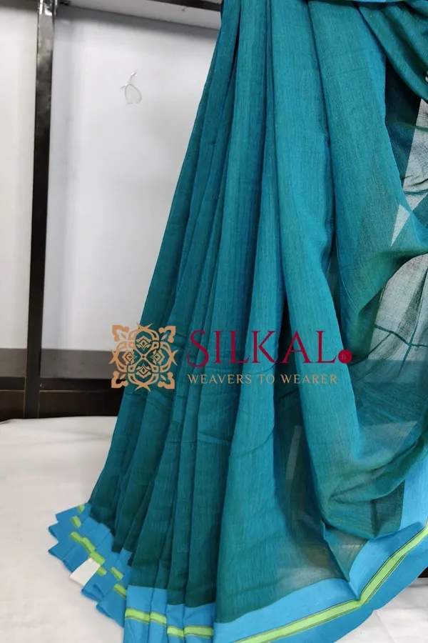 Patteda_Anchu_Plain_Design_With_Plain_Border_Saree_Code-_SKL03564