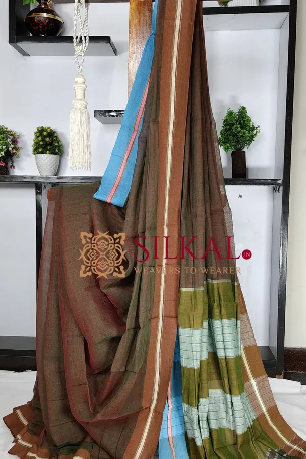 Patteda_Anchu_Plain_Design_With_Plain_Border_Saree_Code-_SKL03568