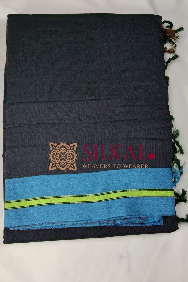 Patteda_Anchu_Plain_Design_With_Plain_Border_Saree_Code-_SKL03569