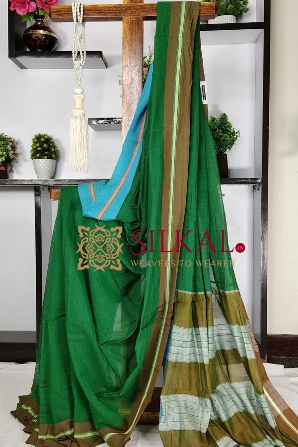 Patteda_Anchu_Plain_Design_With_Plain_Border_Saree_Code-_SKL03571