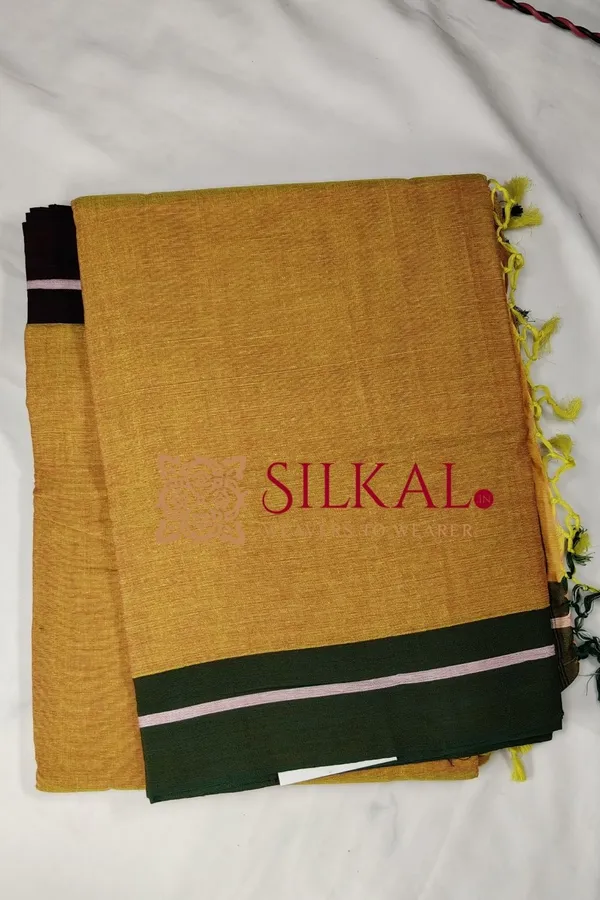 Patteda_Anchu_Plain_Design_With_Plain_Border_Saree_Code-_SKL03572