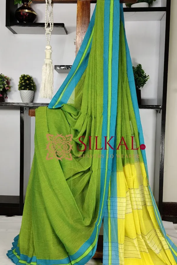 Patteda_Anchu_Plain_Design_With_Plain_Border_Saree_Code-_SKl03565