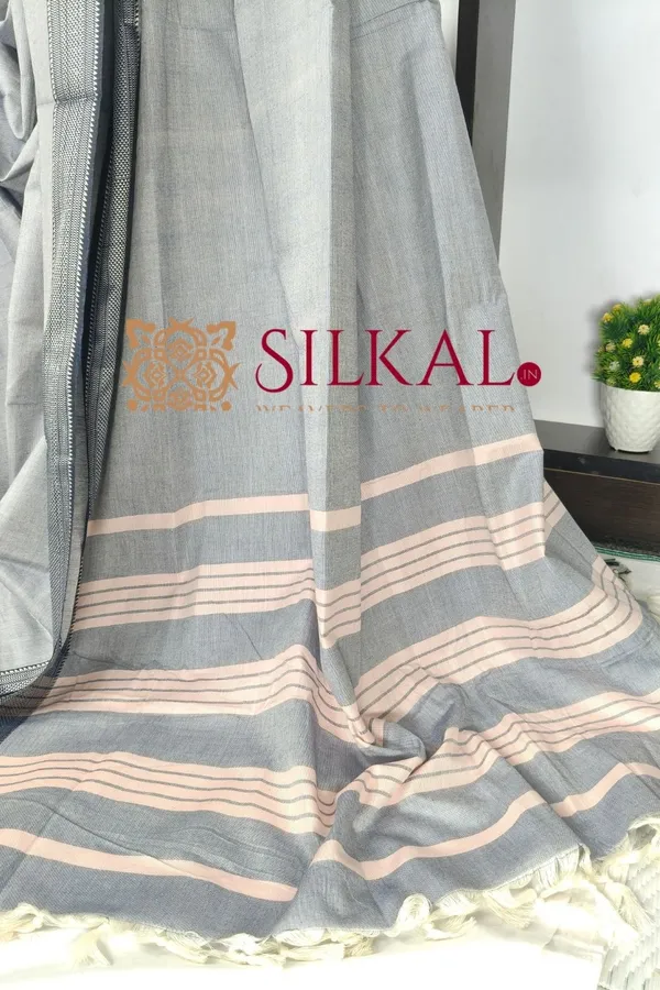Patteda_Anchu_Pure_Cotton_Saree_SKL03590