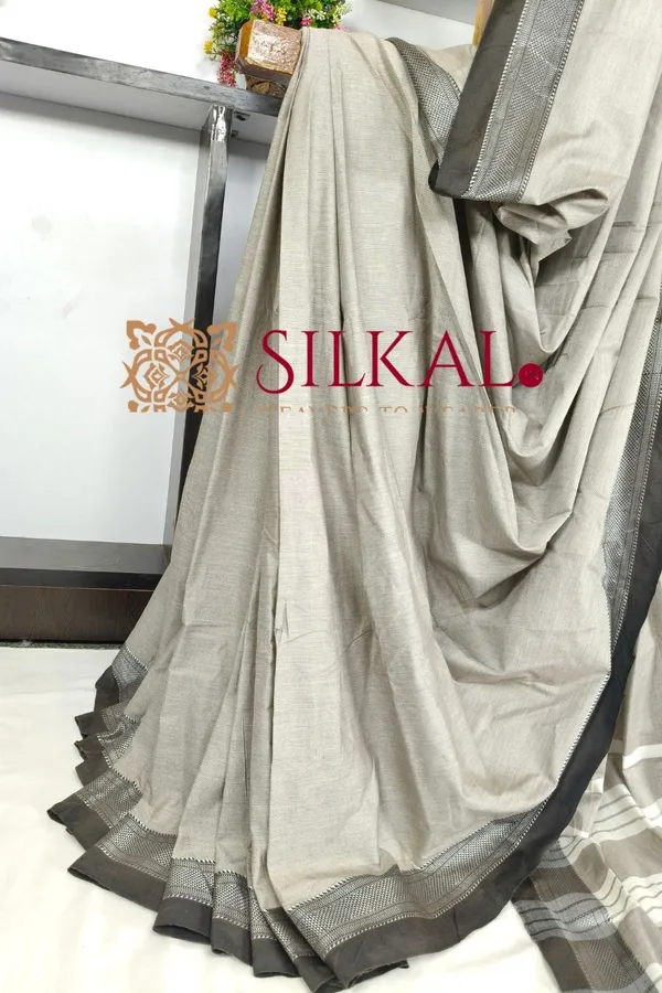 Patteda_Anchu_Pure_Cotton_Saree_SKL03593