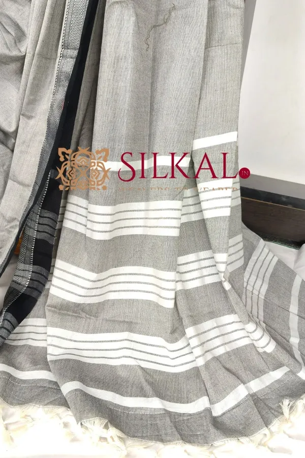 Patteda_Anchu_Pure_Cotton_Saree_SKL03601