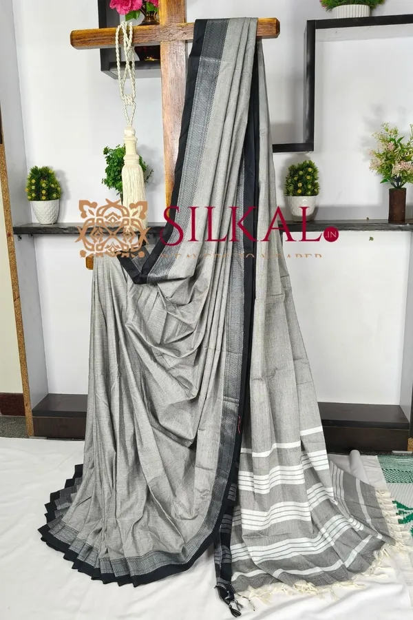 Patteda_Anchu_Pure_Cotton_Saree_SKL03601
