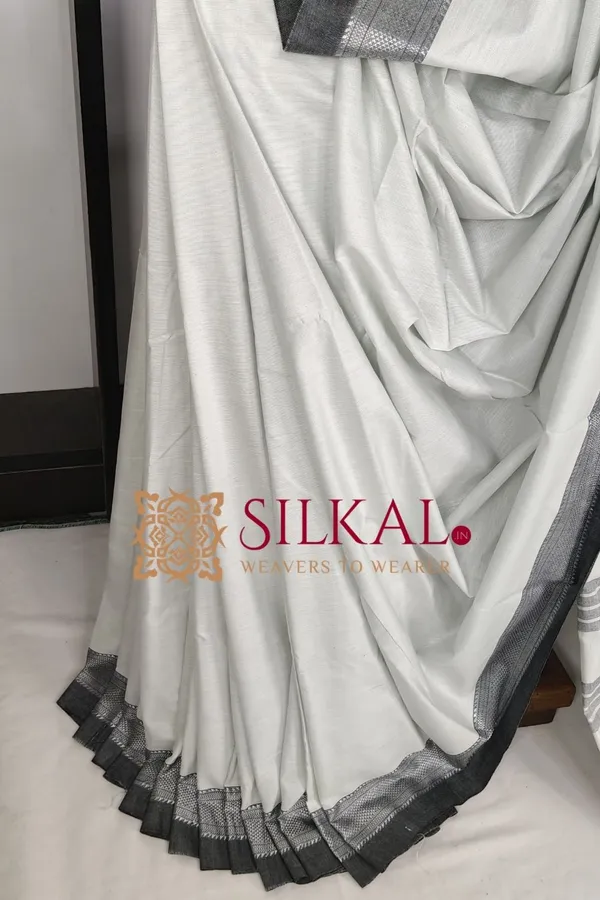 Patteda_Anchu_Pure_Cotton_Saree_SKL03681