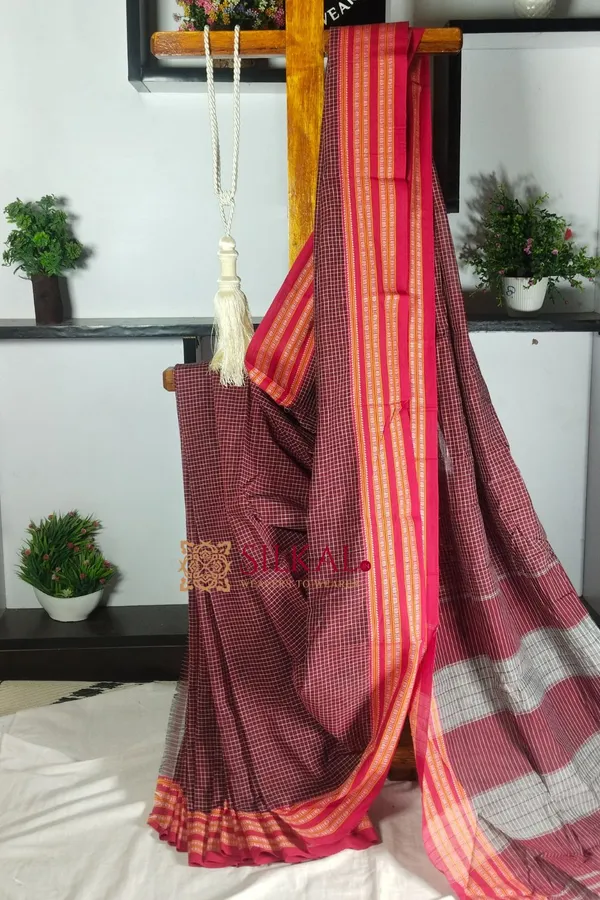Patteda_Anchu_Pure_Cotton_With_Gaadi_Dhadi_Border_Saree_Saree_Code-_SKL1497