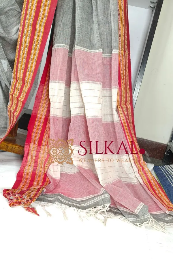 Patteda_Anchu_Pure_Cotton_With_Gaadi_Dhadi_Border_Saree_Saree_Code-_SKL03580