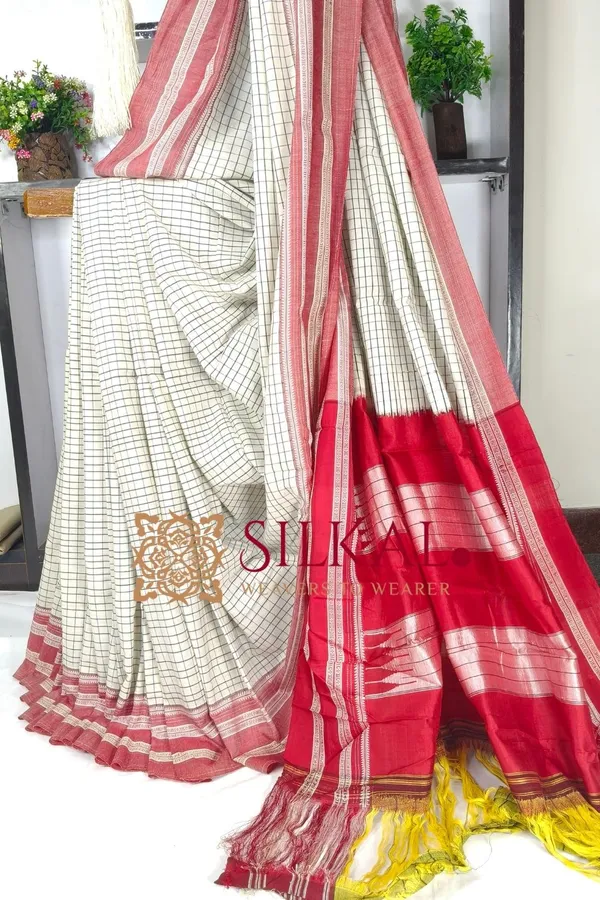 Patteda_Anchu_Pure_Cotton_With_Ghumi_Border_Saree_Saree_Code-_SKL03581